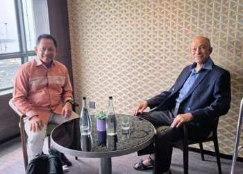 Mendagri Tito Karnavian Jenguk Wali Nanggroe Aceh di Penang