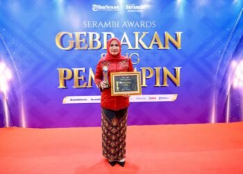 Aktif di Masa Bencana, Kak na Terima Award Srikandi Pemulihan Aceh
