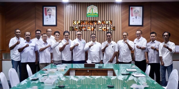 Plt. Sekda Aceh Terima Audiensi Forum Pimred Multimedia Indonesia-Aceh