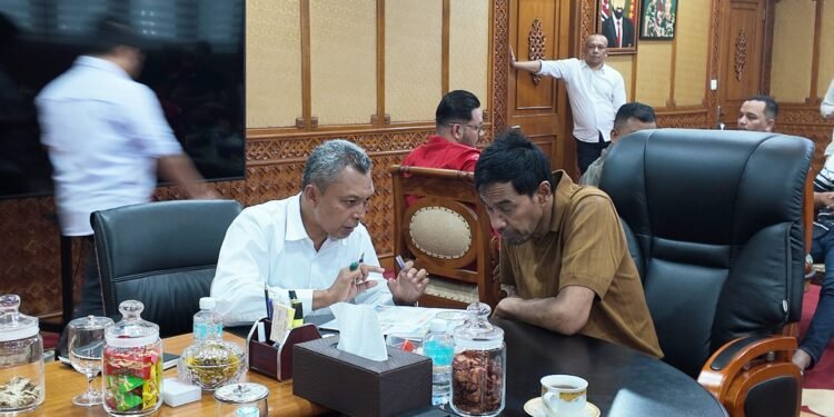 Intruksi Gubernur Mualem kepada Distanbun, Pacu Penanganan Petani Terdampak Bencana
