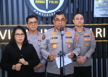 Polri Lakukan Langkah Awal Mitigasi Dampak Abu Vulkanik Anak Krakatau, Masyarakat Diimbau Tetap Tenang