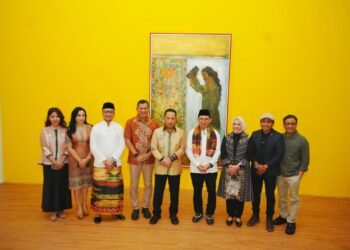 Kapolri Hadiri Pembukaan Pameran Nasirun “Bersimpuh di Kaki Para Guru” di Galeri Nasional Indonesia
