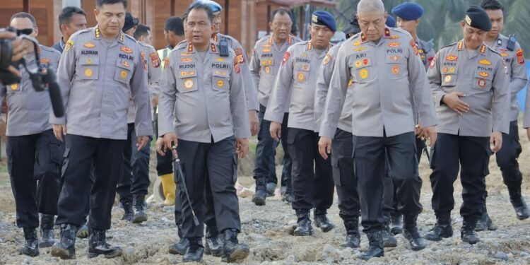 Kapolda Aceh Tinjau Progres Pembangunan Huntap Polri Presisi di Aceh Tamiang