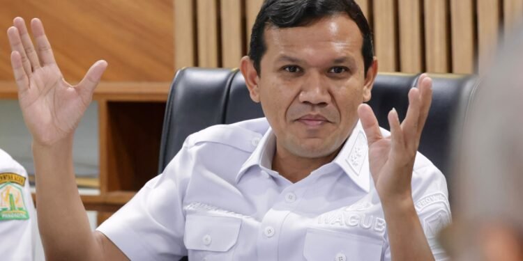 Wagub Dek Fadh Pimpin Rapat Tim Revisi UUPA, Pastikan Kewenangan dan Kekhususan Aceh Tetap Terjaga