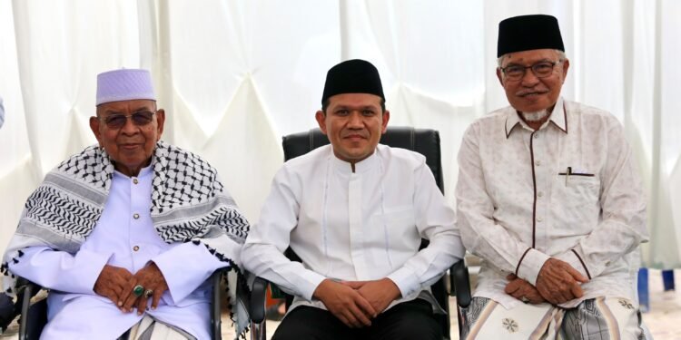 Wagub Aceh Hadiri Haul Ummi Arongan ke-1, Pererat Silaturahmi dengan Ulama dan Dayah di Aceh Besar dan Bireuen