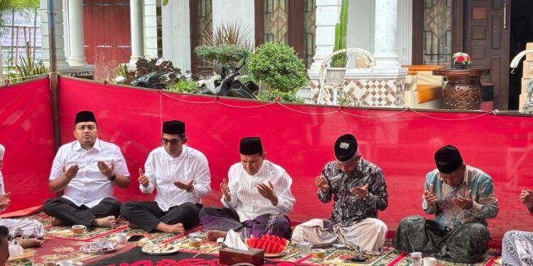 WAGUB ACEH DEK FADH SILATURAHMI KE RUMAH DUKA IBUNDA TGK. MUHARUDDIN DI ACEH UTARA
