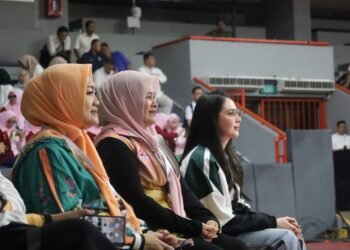 Mukarrama Beri Semangat Kontingen Aceh di Lomba Senam Kreasi Nasional Perwosi 2026
