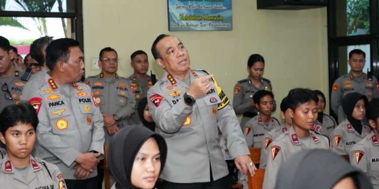Wakapolri Dorong Sepolwan Naik Level: Cara Belajar Berubah, Polwan Disiapkan Hadapi Tantangan Modern