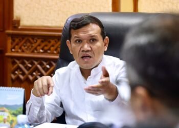 Wagub Dek Fadh Usulkan Penyediaan Alat Berat untuk Daerah Rawan Banjir
