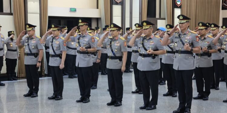 Polri Gelar Sertijab Sejumlah PJU Mabes dan Kapolda