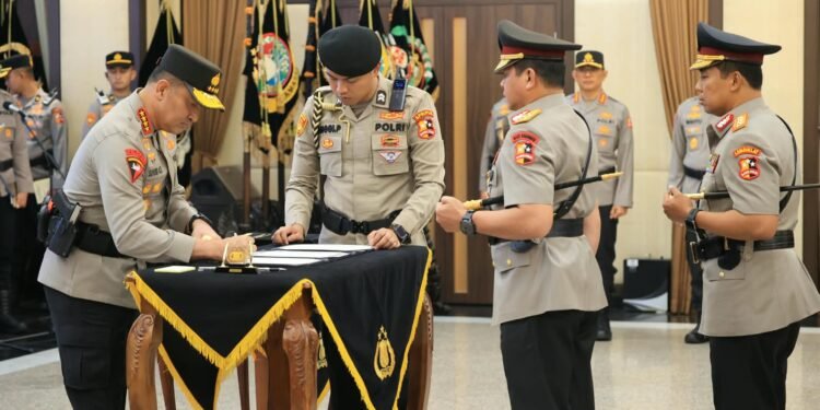 Kapolda Aceh Hadiri Sertijab Sejumlah PJU Mabes dan Kapolda Jajaran