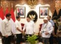 WAGUB Dek Fadh Bersama Abu Paya Pasie dan Ketua DPRA, Temui Menko Polkam, Perkuat Sinergi untuk Aceh*