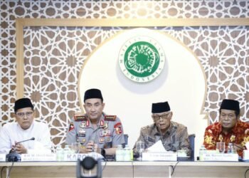 Kapolri Silaturahmi dengan Pimpinan MUI, Perkuat Sinergi Jaga Keamanan dan Kerukunan