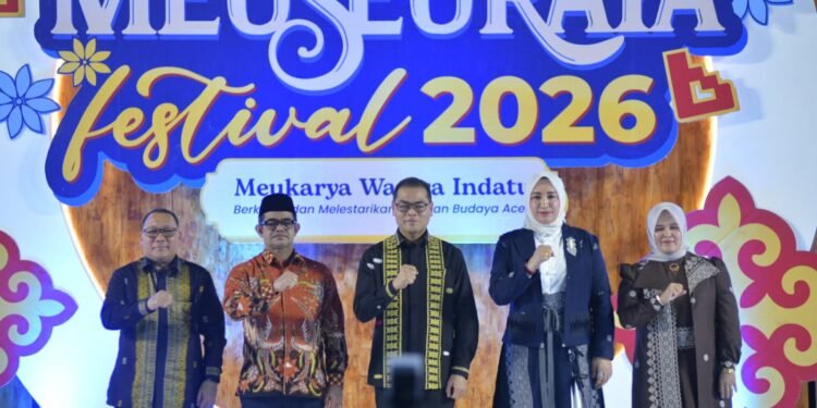 Pj. Sekda Aceh Hadiri Pembukaan Meuseuraya Festival 2026